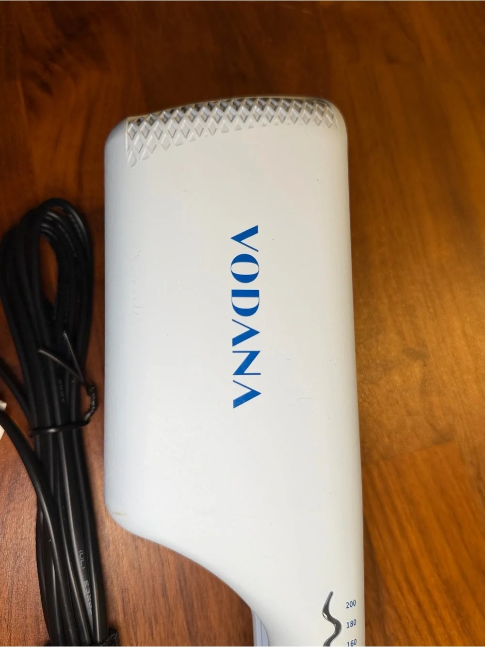 VODANA Creamy Blue Triple Flow Hair Waver 1.6